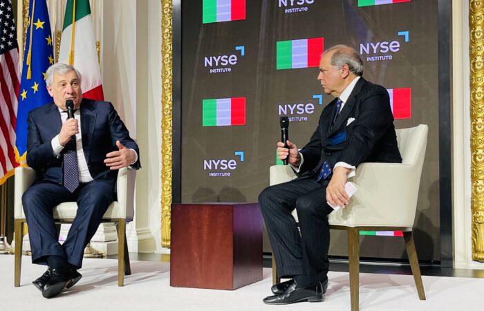 GEI Award 2023- The Hon. Tajani receives the GEI Award at NYSE
