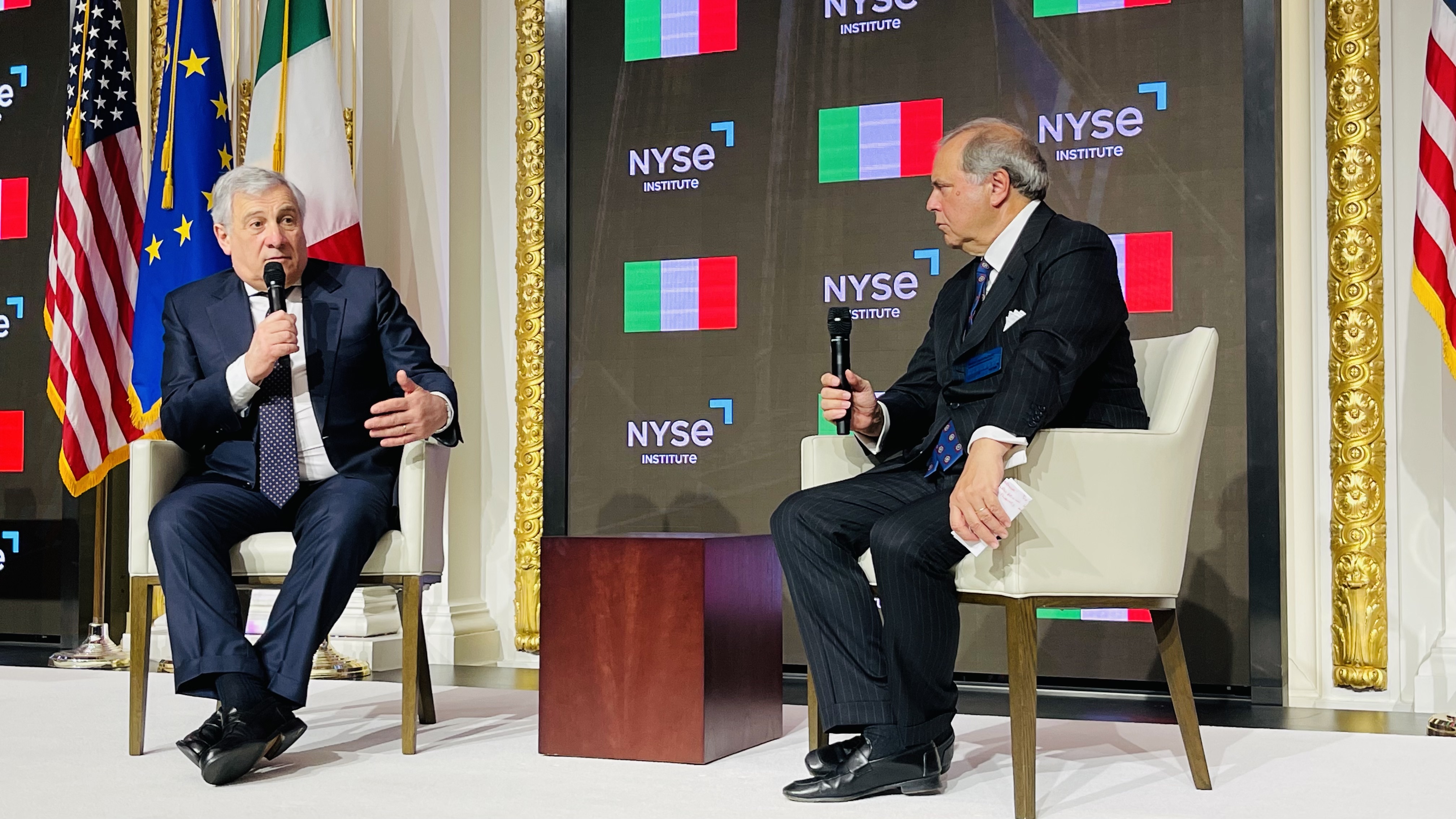 GEI Award 2023- The Hon. Tajani receives the GEI Award at NYSE