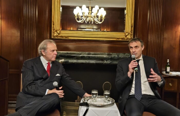 Mario Calvo Platero e il Console Fabrizio Di Michele